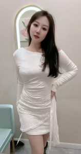 素颜很美的妹子