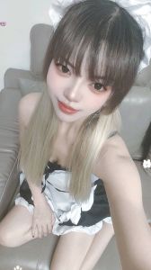 芸芸丝足抓龙筋
