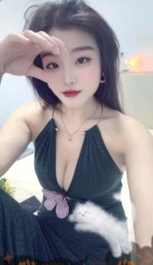 女友感十足的柒柒