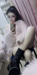 美乳服务系老师