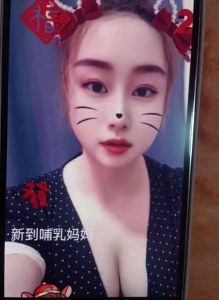 大胸活好风骚熟女