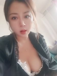 气质韵味姐姐女人味十足