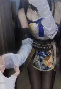 颜值高服务好小姐姐