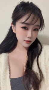 小尺颜值高热情小姐姐