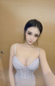 甜美温柔兼职御姐