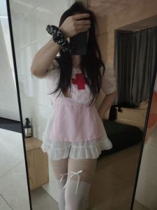 渝北制服大奶骚妹
