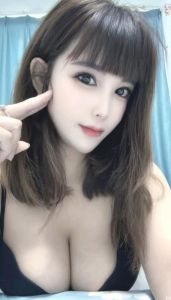 风骚大奶嫩妹