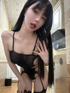 身材服务好的嫩妹
