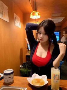 福田巨乳妹子