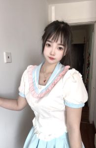 闵行新人老师年轻小可爱