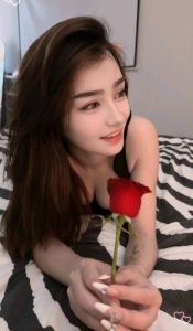 大胸大屁屁骚少妇
