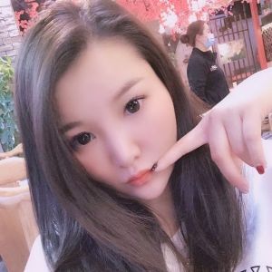 妩媚淫荡桃子美甲师