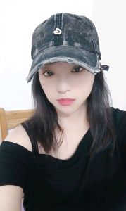 戴眼镜的大奶骚妇