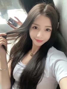 清纯妹妹素颜非常甜美