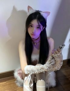 幼感很强的粉木耳
