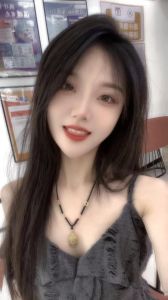邻家小妹妹身材粉嫩