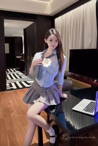 风情小妹骚气冲天