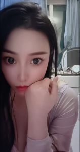 大胸颜值骚货