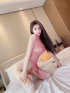 高端御姐粉嫩学妹 极品少妇