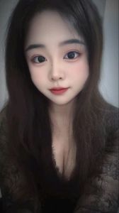 天桥性感小妹