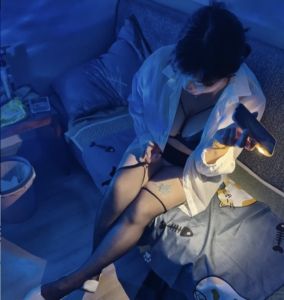 五华区大奶骚妇