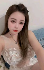 会喷水的小少妇