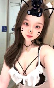 令人回味大奶骚妹