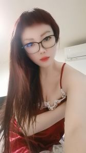沈阳素素老师
