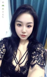 镇江肉臀少妇老板娘