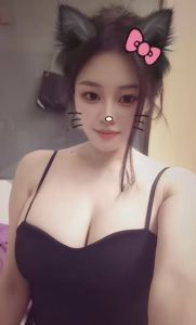 大胸妃妃三点粉嫩