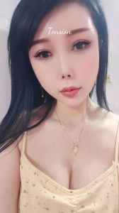 多情少妇大长腿瓜子脸
