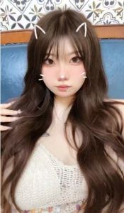 178身高丰滿小姐姐