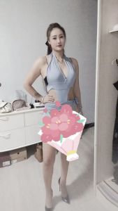 长腿性感熟女
