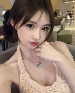 兼职大胸水多多