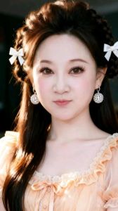 爆乳小妈，抱起来干