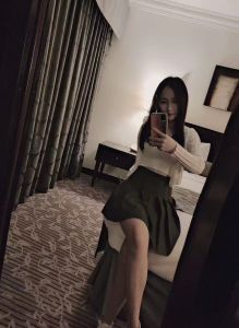 服务控小姐姐