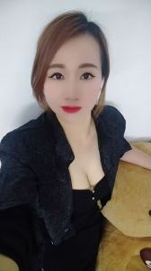 白云潮喷骚妹小黎