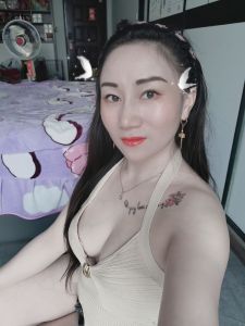 超高性价比少妇