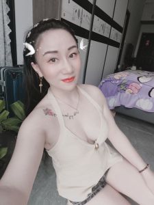超高性价比少妇