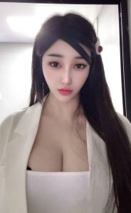 E奶小雨