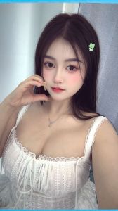 三点粉萌萌