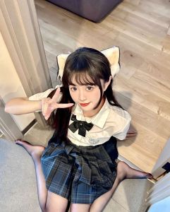 清纯艺校电竞小迷妹陪玩带房可外出