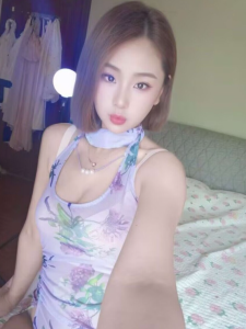 口活很爽的骚女御姐