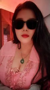 36D丰满成熟少妇