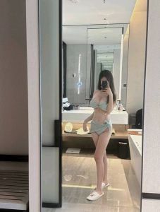 浪货妮妮