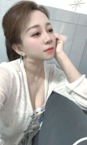 上城大胸少妇倩倩