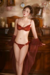 来自湖北的女孩