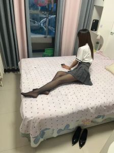 中原区长腿少妇