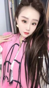 新村的妇女