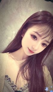 反差感纯欲大灯